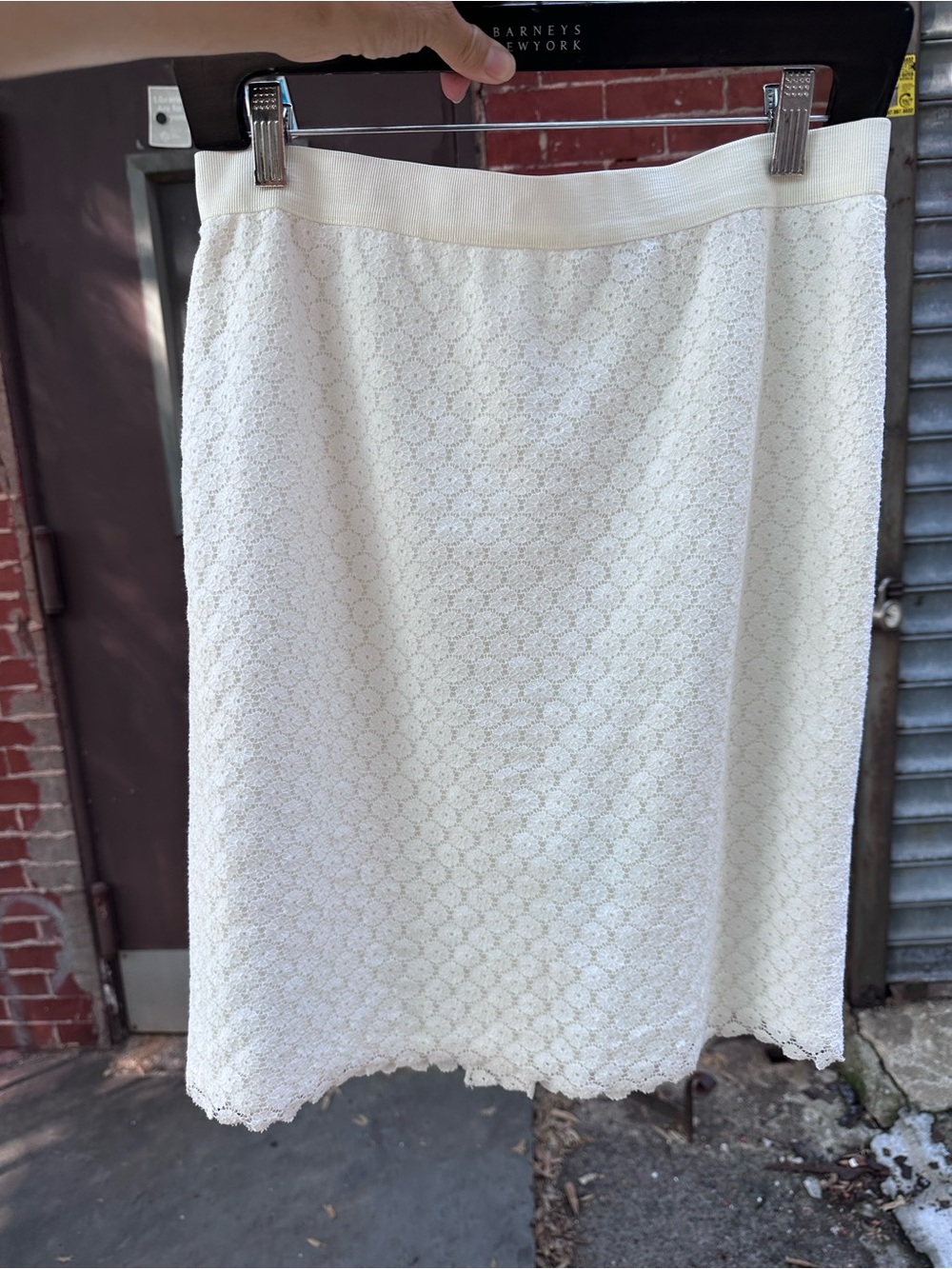LOFT Cotton and Nylon Lace Pencil Skirt size 6